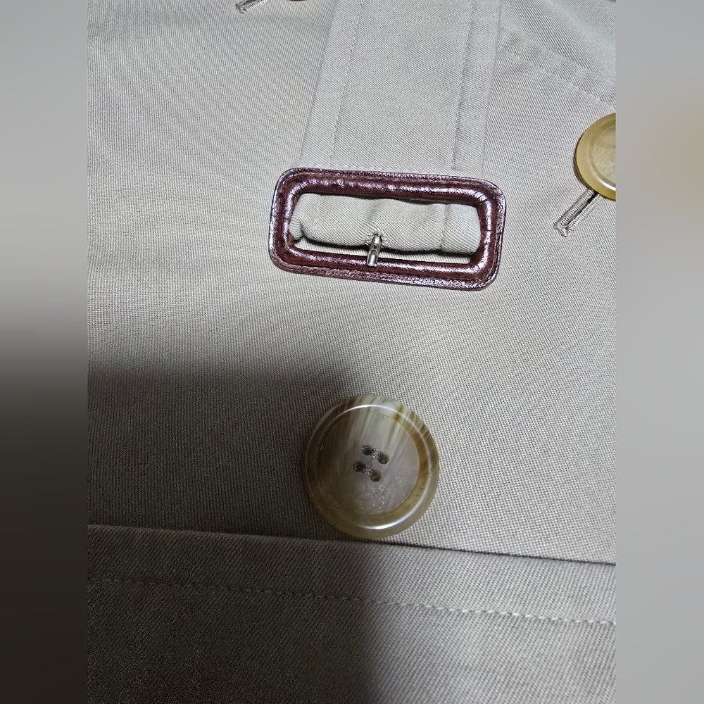 Vintage Burberry Trench Coat, With Removable Wool Liner - Picture 10 of 15